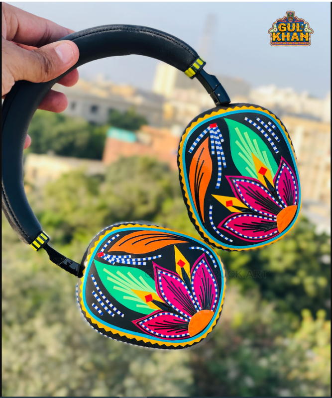 Headphones (Chamakpatti)