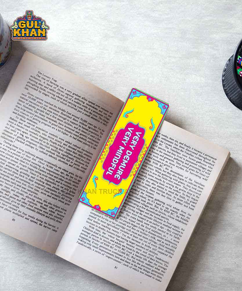 Bookmark-Mockup Bookmark (Printed) Very Demure - Image 1